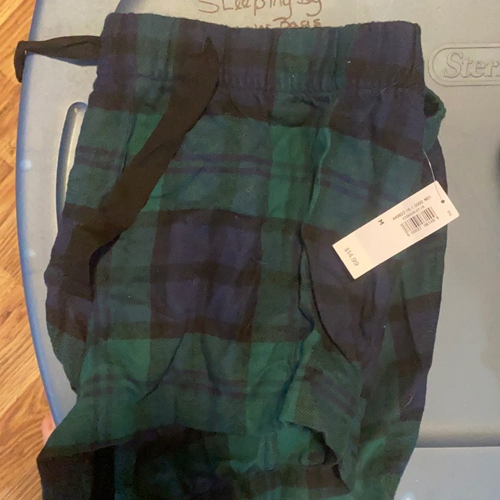 Old navy sleep shorts new